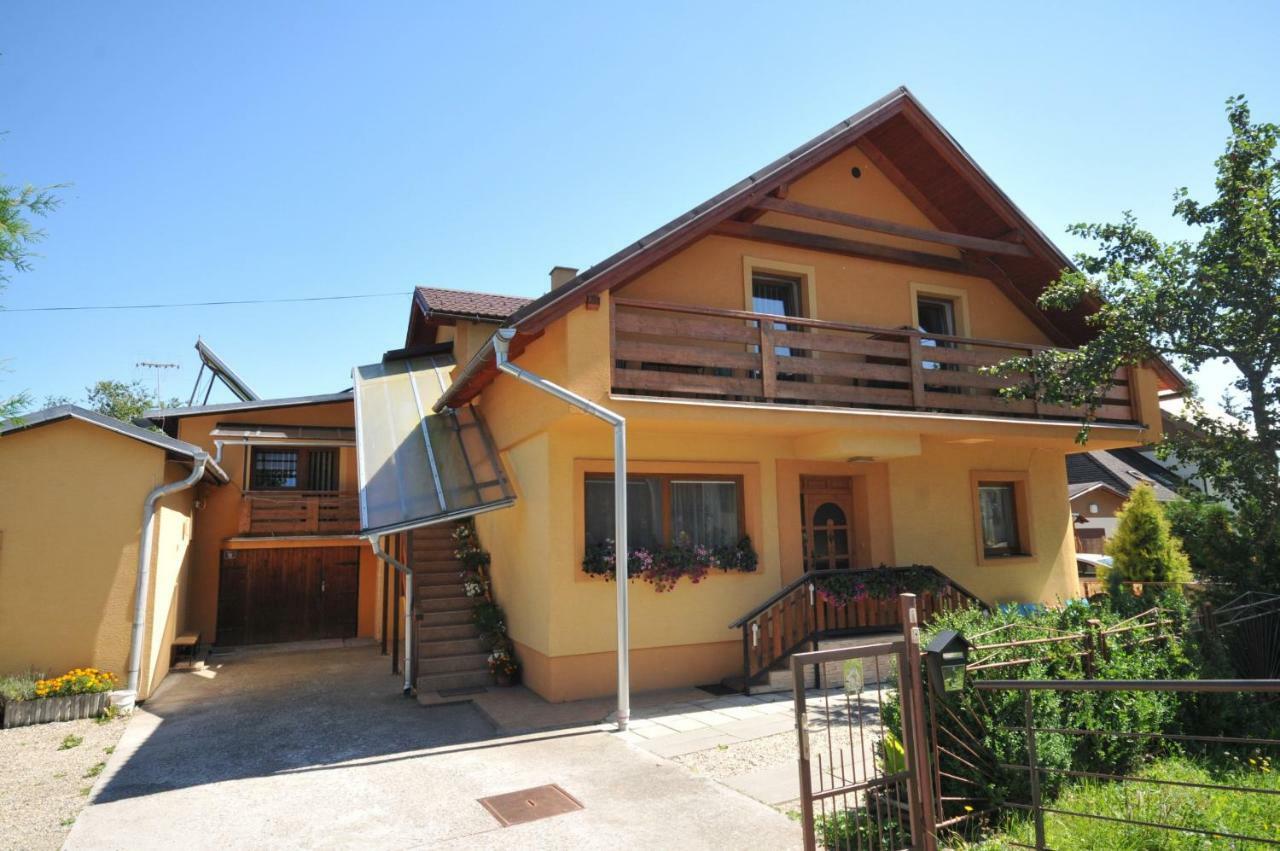 Apartmany Zachar Besenova Exterior foto