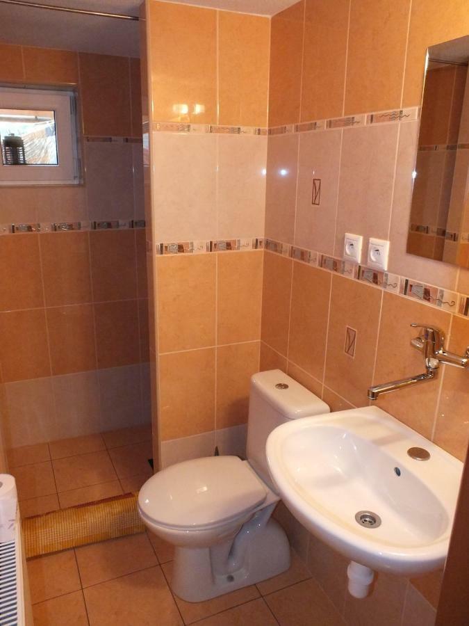 Apartmany Zachar Besenova Exterior foto